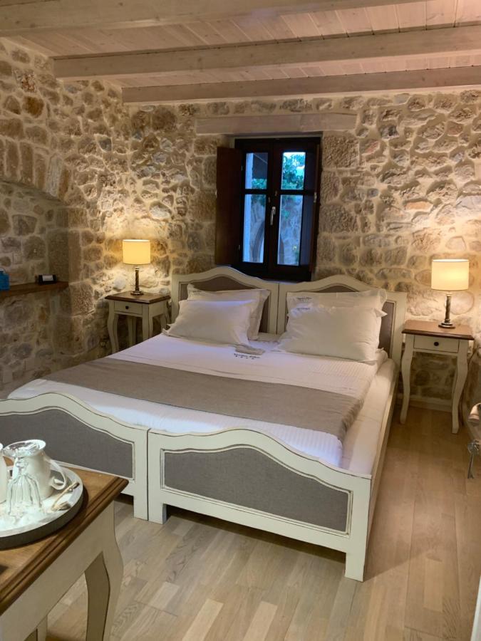 Vetilios Lithos Boutique Hotel Неон-Оитилон Экстерьер фото
