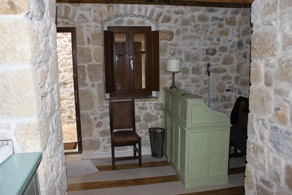 Vetilios Lithos Boutique Hotel Неон-Оитилон Экстерьер фото