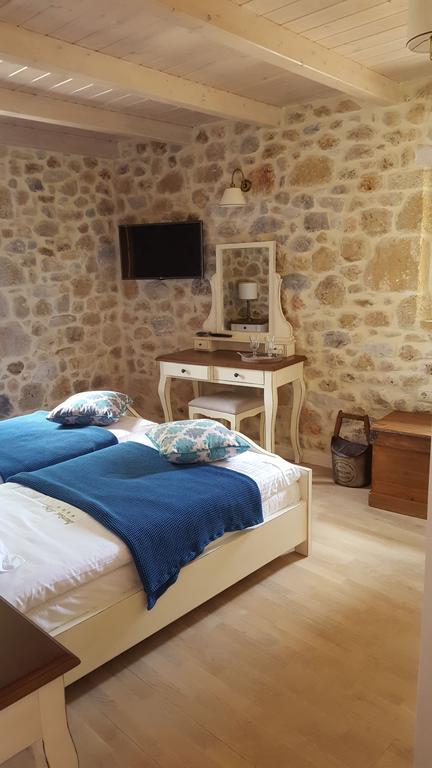 Vetilios Lithos Boutique Hotel Неон-Оитилон Экстерьер фото